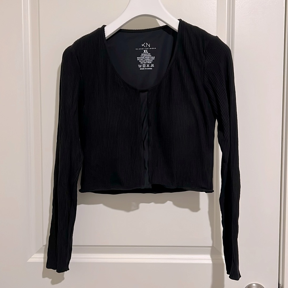 Klassy Network Mesh Cut Out Long Sleeve Crop